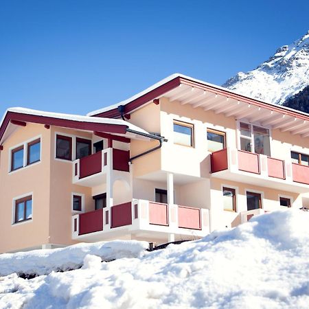 Bed and Breakfast Haus Steinbock à Neustift im Stubaital Extérieur photo