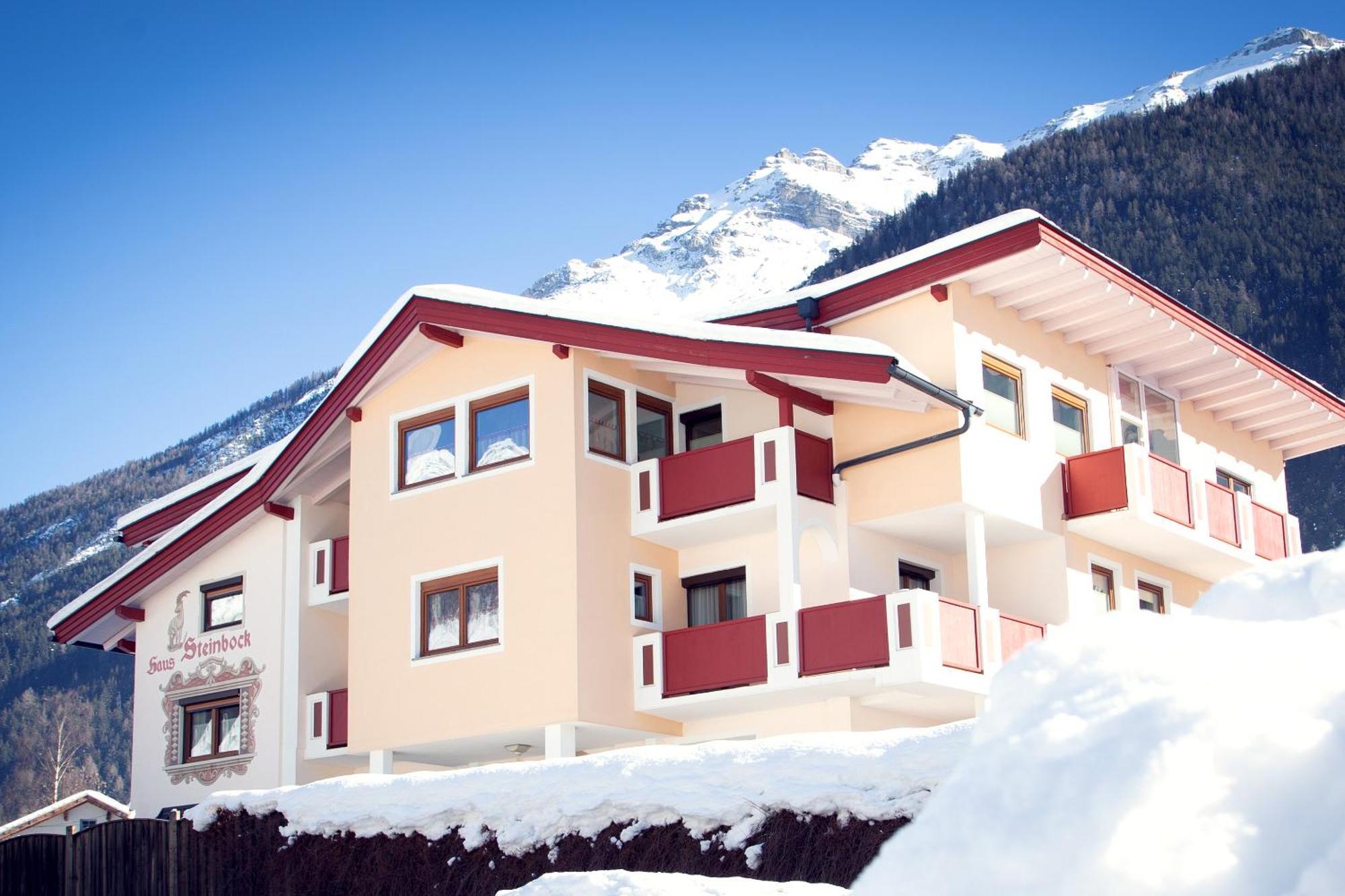 Bed and Breakfast Haus Steinbock à Neustift im Stubaital Extérieur photo