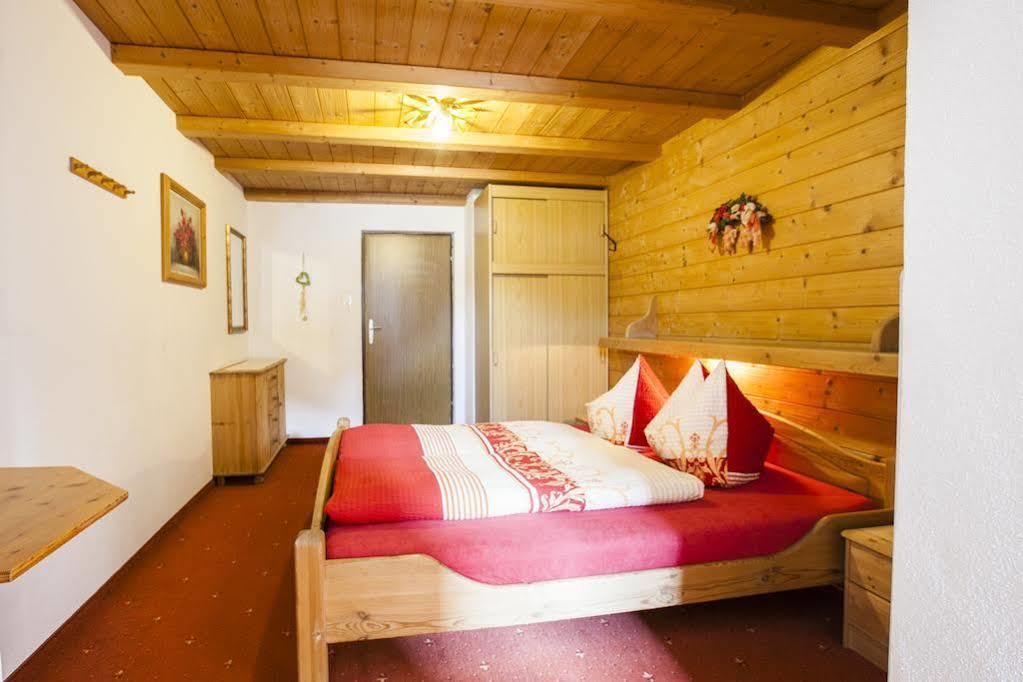 Bed and Breakfast Haus Steinbock à Neustift im Stubaital Extérieur photo
